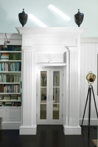 An all-oak doorway, which includes salvaged 19th-century architectural elements, leads to the private quarters. 